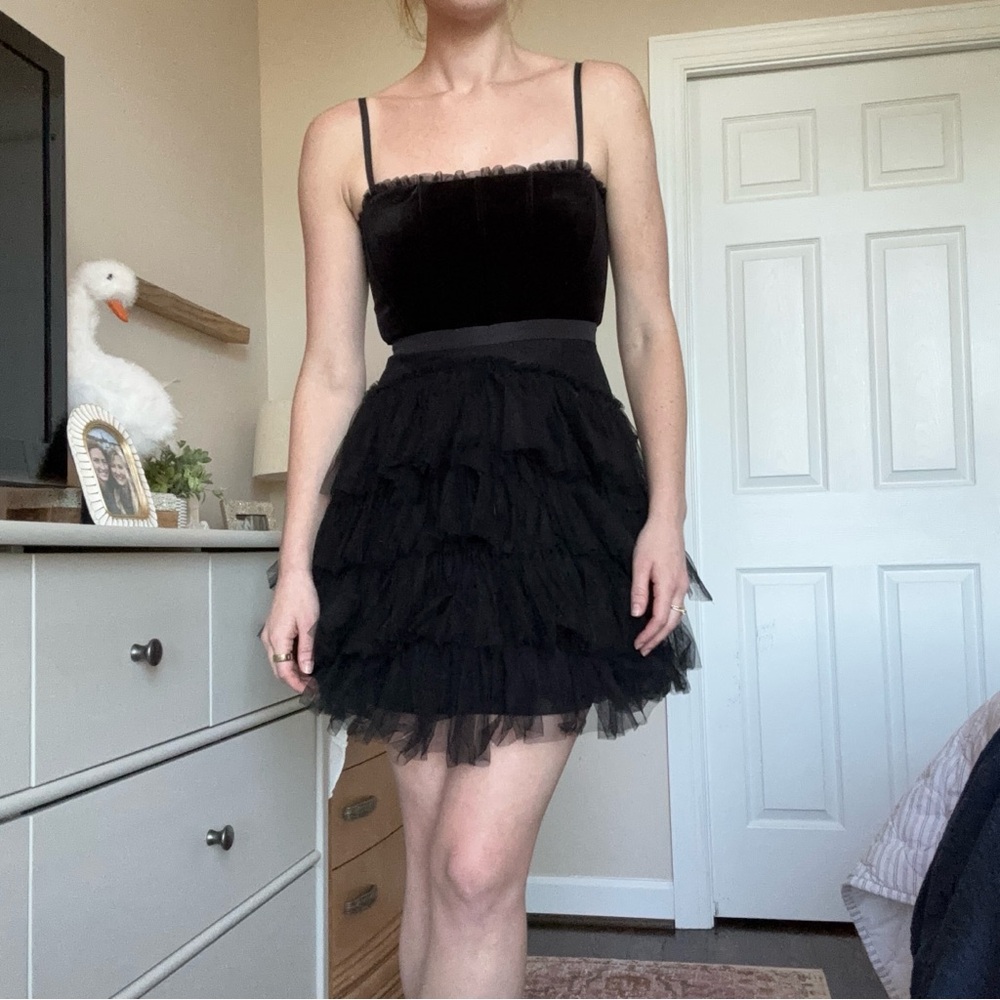 Betsy & Adam Black Tiered Mini Dress Velvet Corset